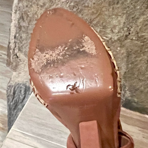 Yves Saint Laurent Essential Kid Suede Platforms - Picture 11 of 12